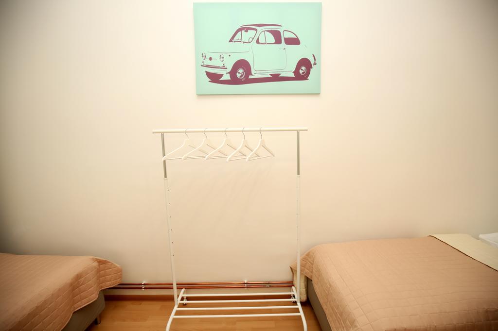 Apartment Ge *