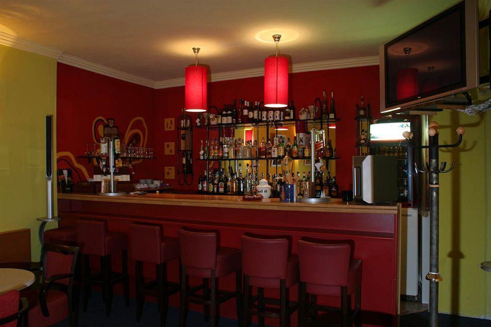 Gallery Sis Hotel