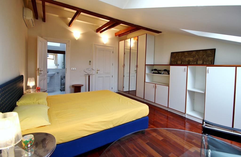 Salvator - By Apartment
