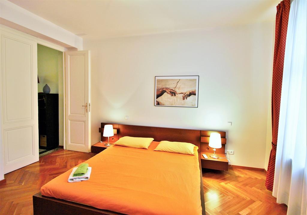 Apartment Salvator - By