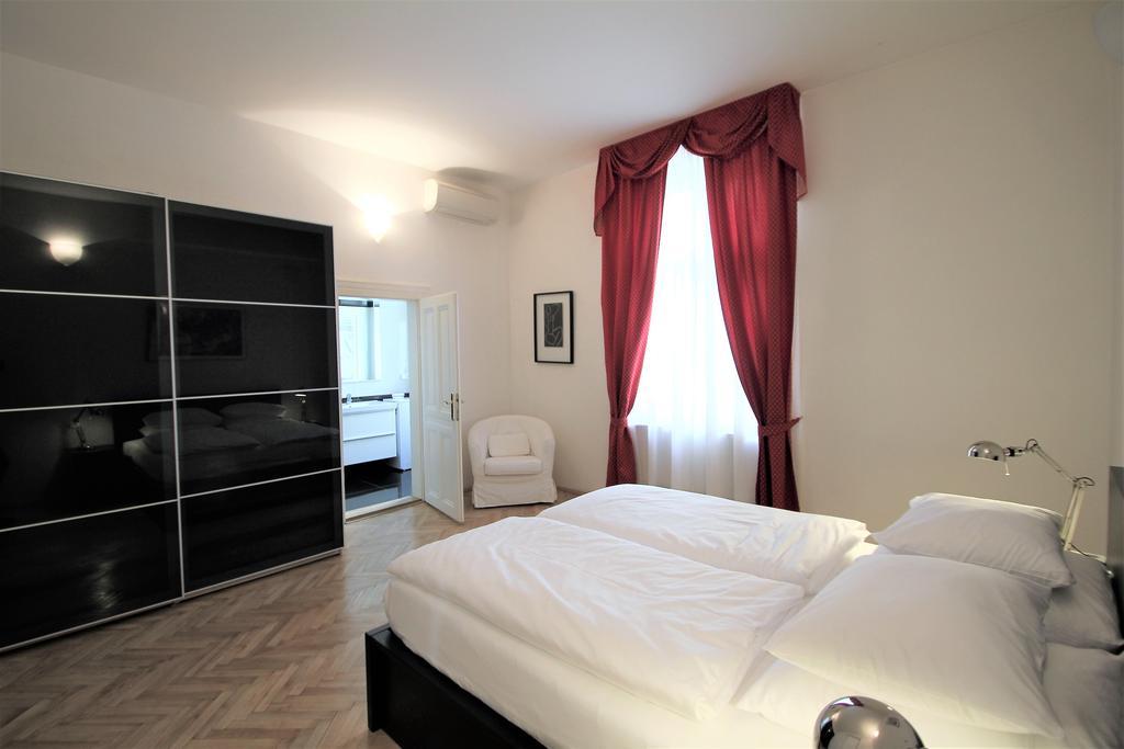 Salvator - By Apartment Prag