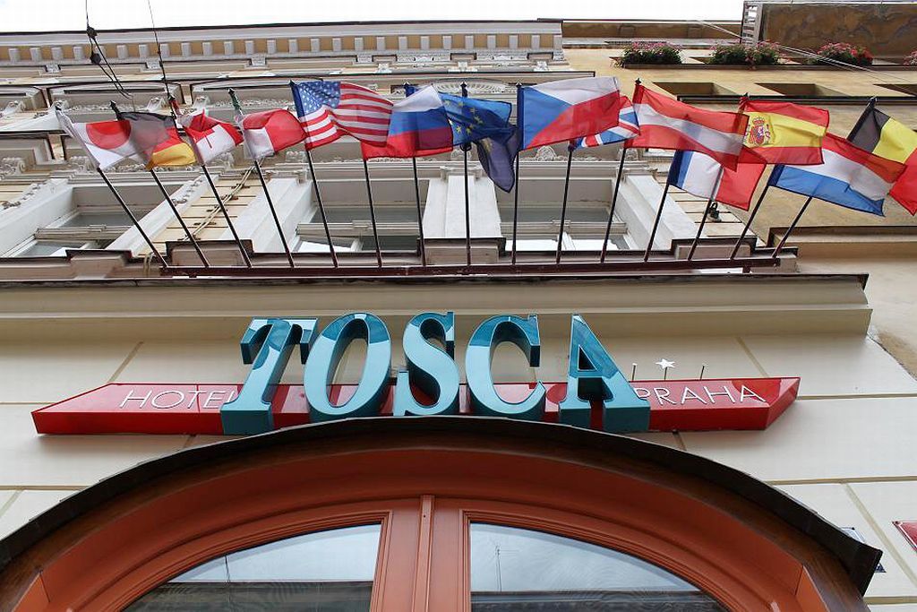 Ea Tosca Hotel 3*