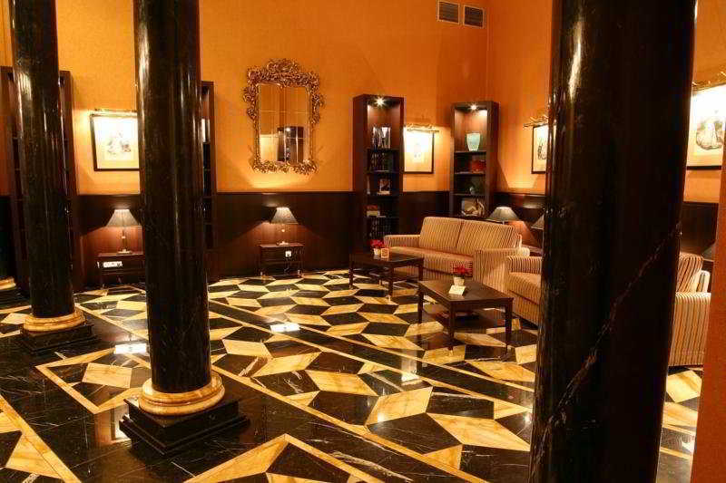 Ventana Hotel