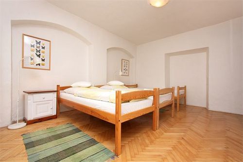 Apartments At The Golden Plough Apartamento *