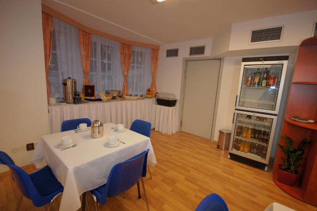 Garni Rambousek Otel