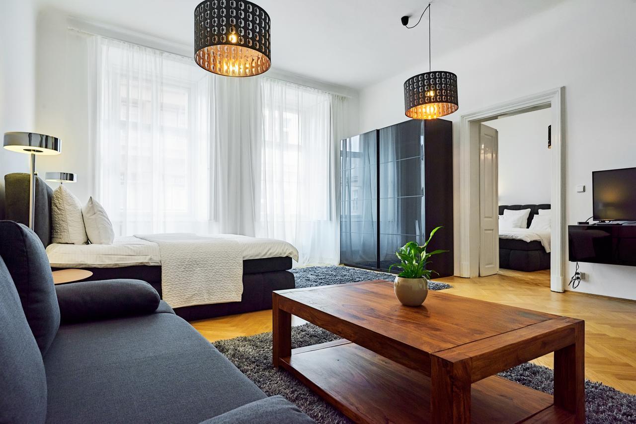 Royal Route Apartamento