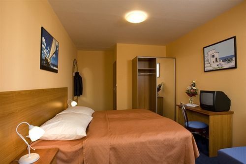 Bridge Hotel Prague