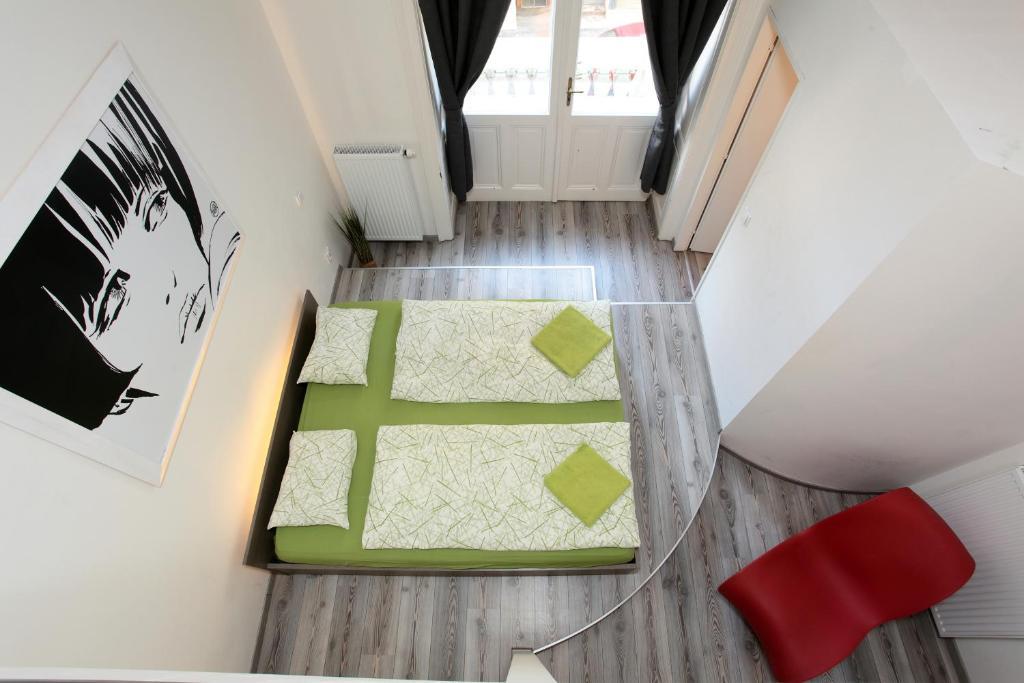 House - The Modern Flat