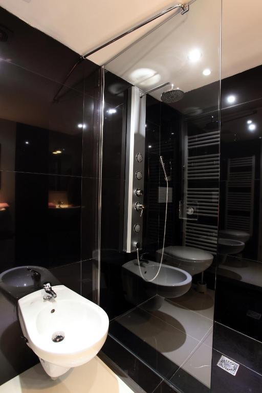 House - The Modern Flat *