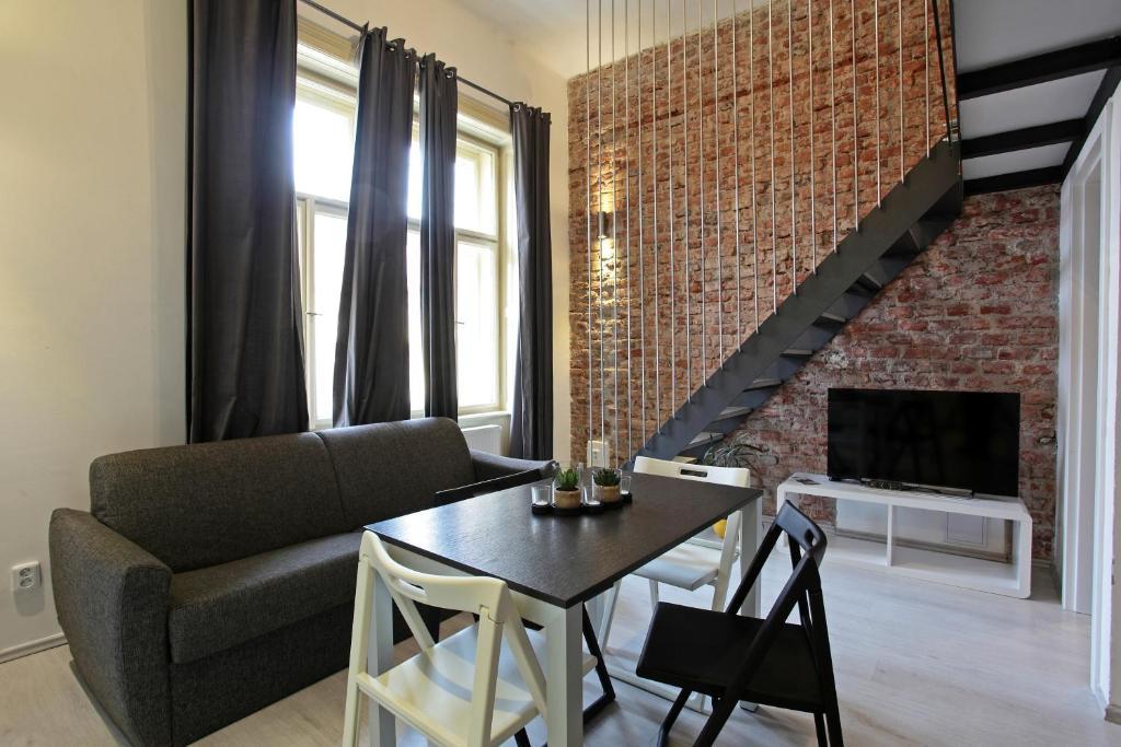 House - The Modern Flat