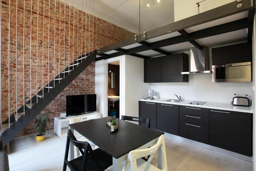 House - The Modern Flat Apartment