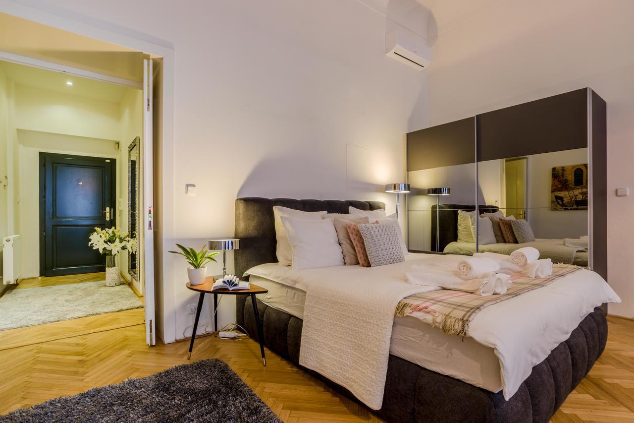 Royal Route Apartamento *