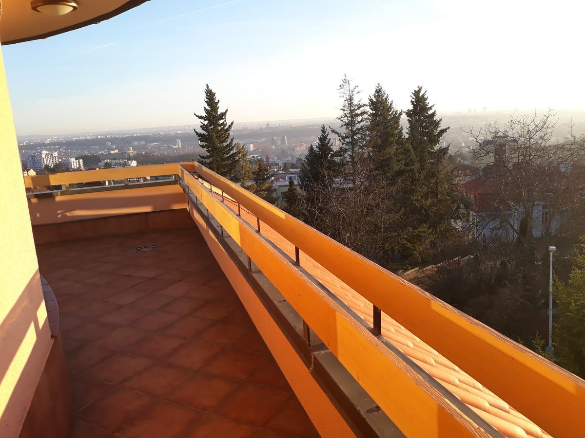Flying House Guest house Prague
