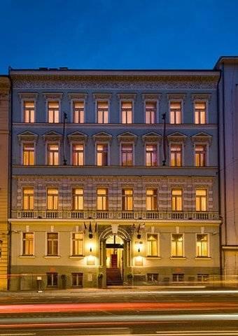 Otel Raffaello Prag