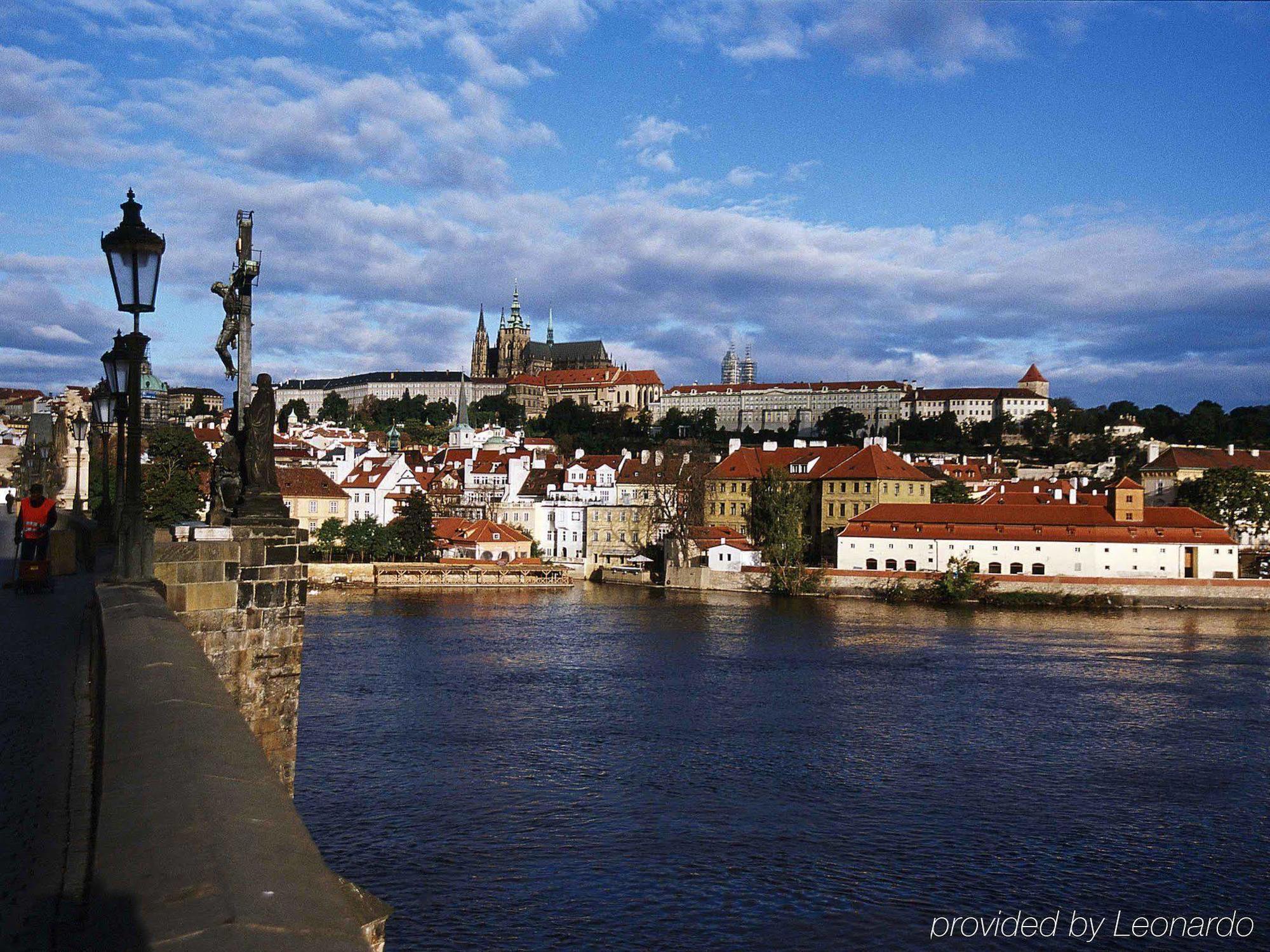 Ibis Mala Strana