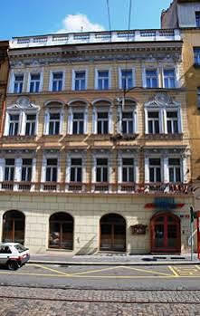 Ea Tosca Hotel Prague