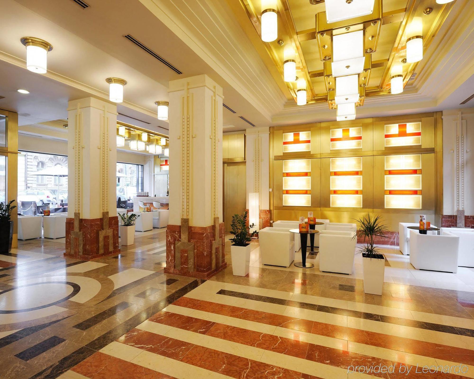 Majestic Plaza 4*