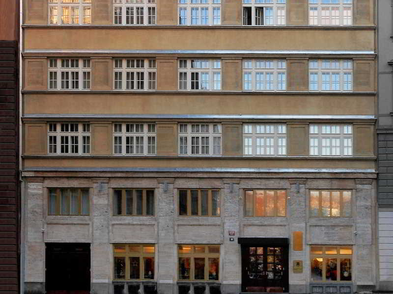 Hotel Clement 4*