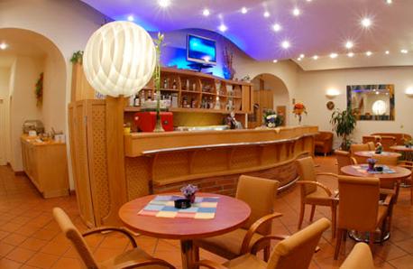 Ea Tosca Hotel