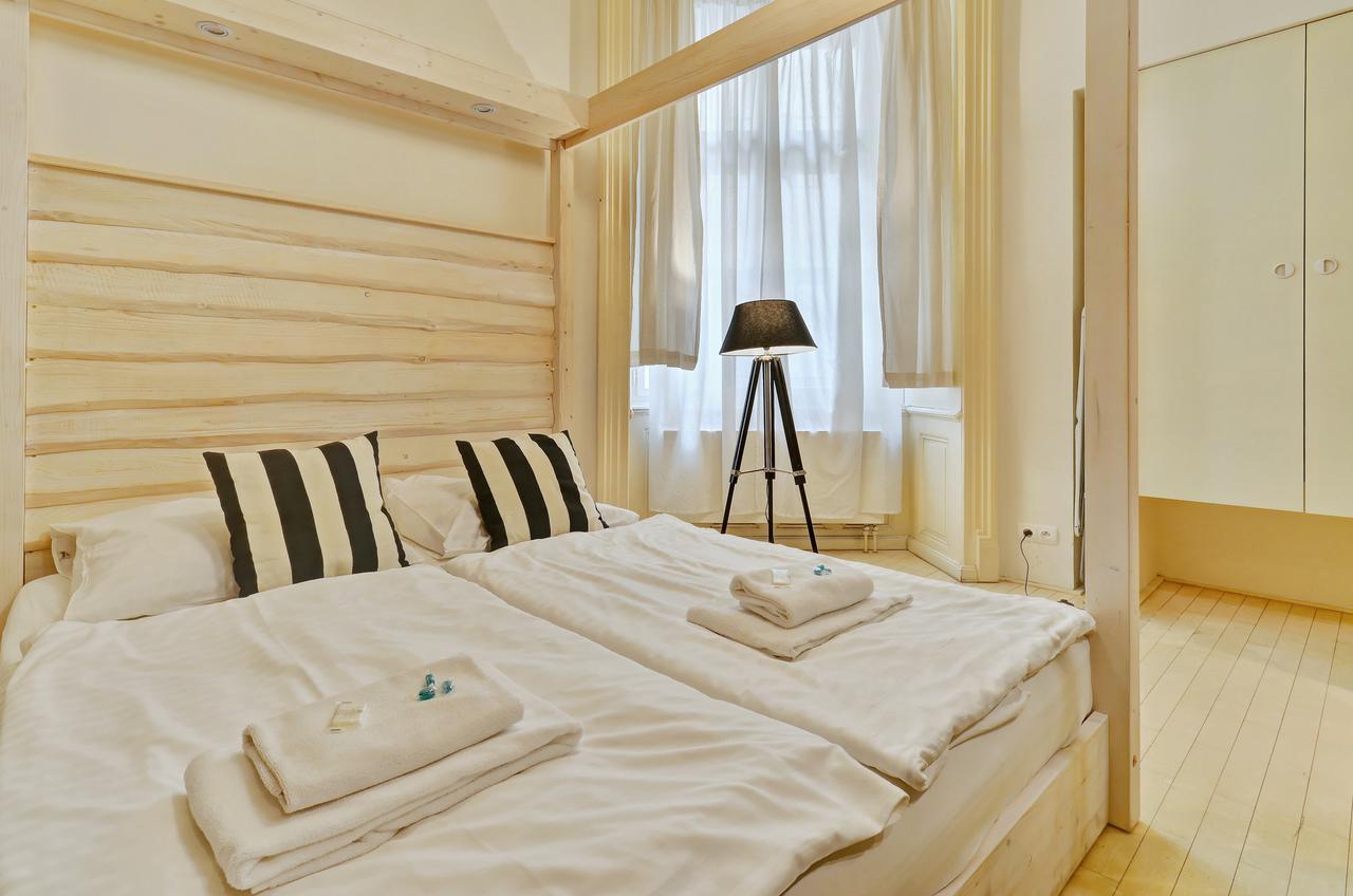 Historic Centre Vi Apartment *