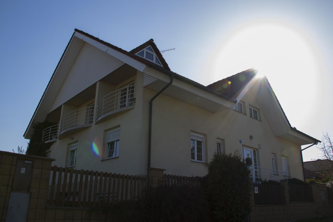 Homepension Guest house *