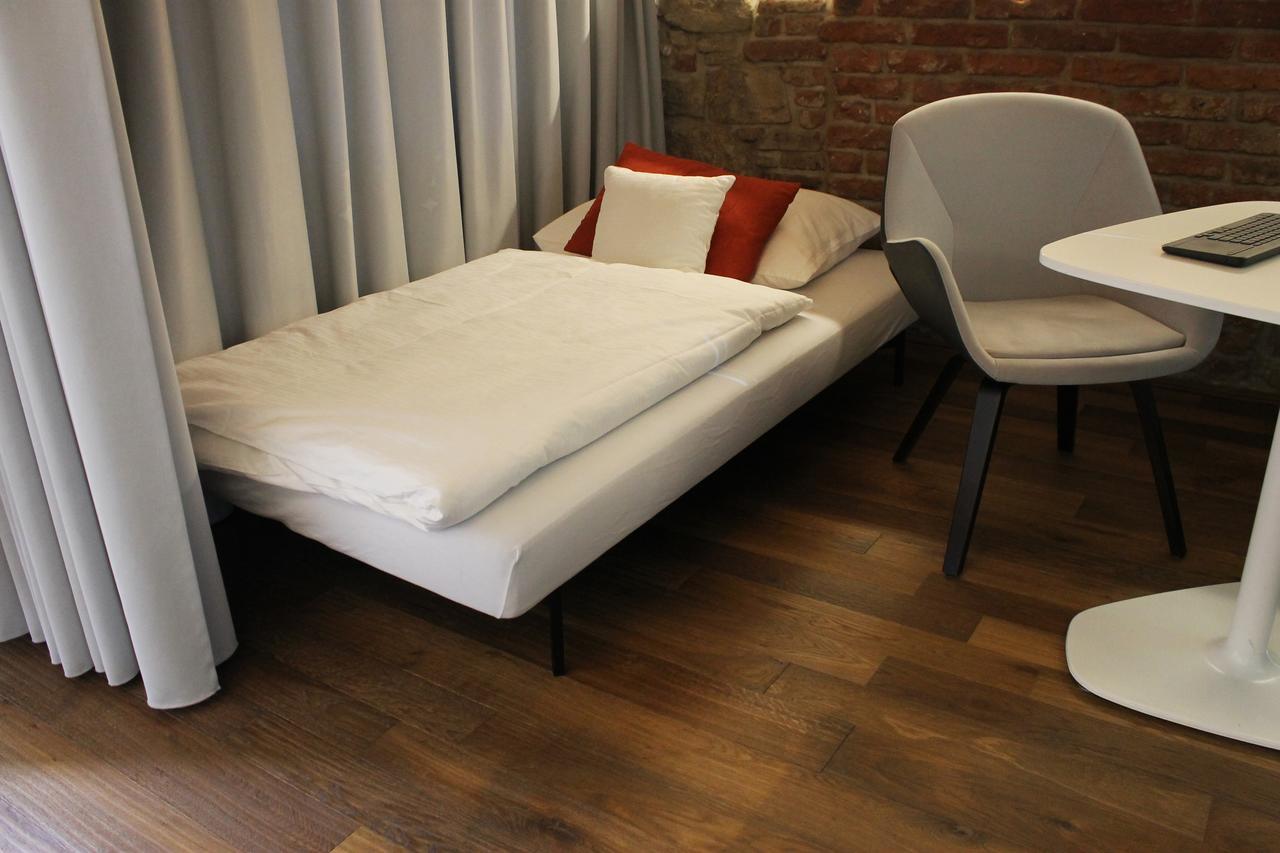 Living Showroom Jakubska *