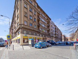 Hotel Meda Of Museum Kampa 3*