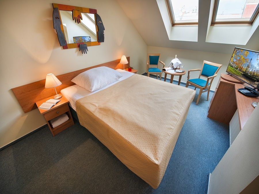 Ea Tosca Hotel 3*