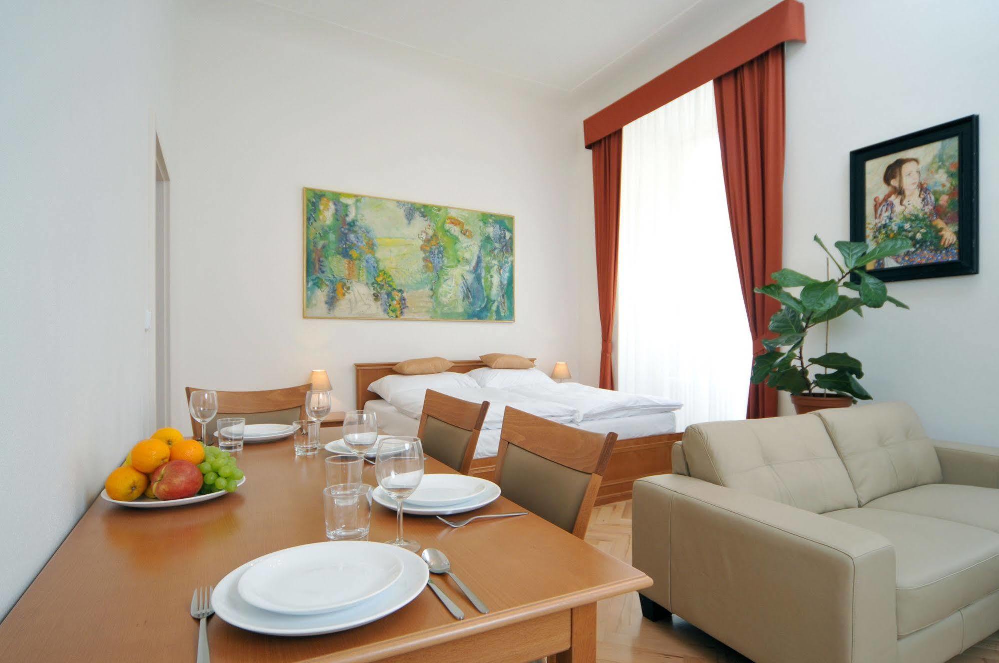 Aparthotel Boutique 3*
