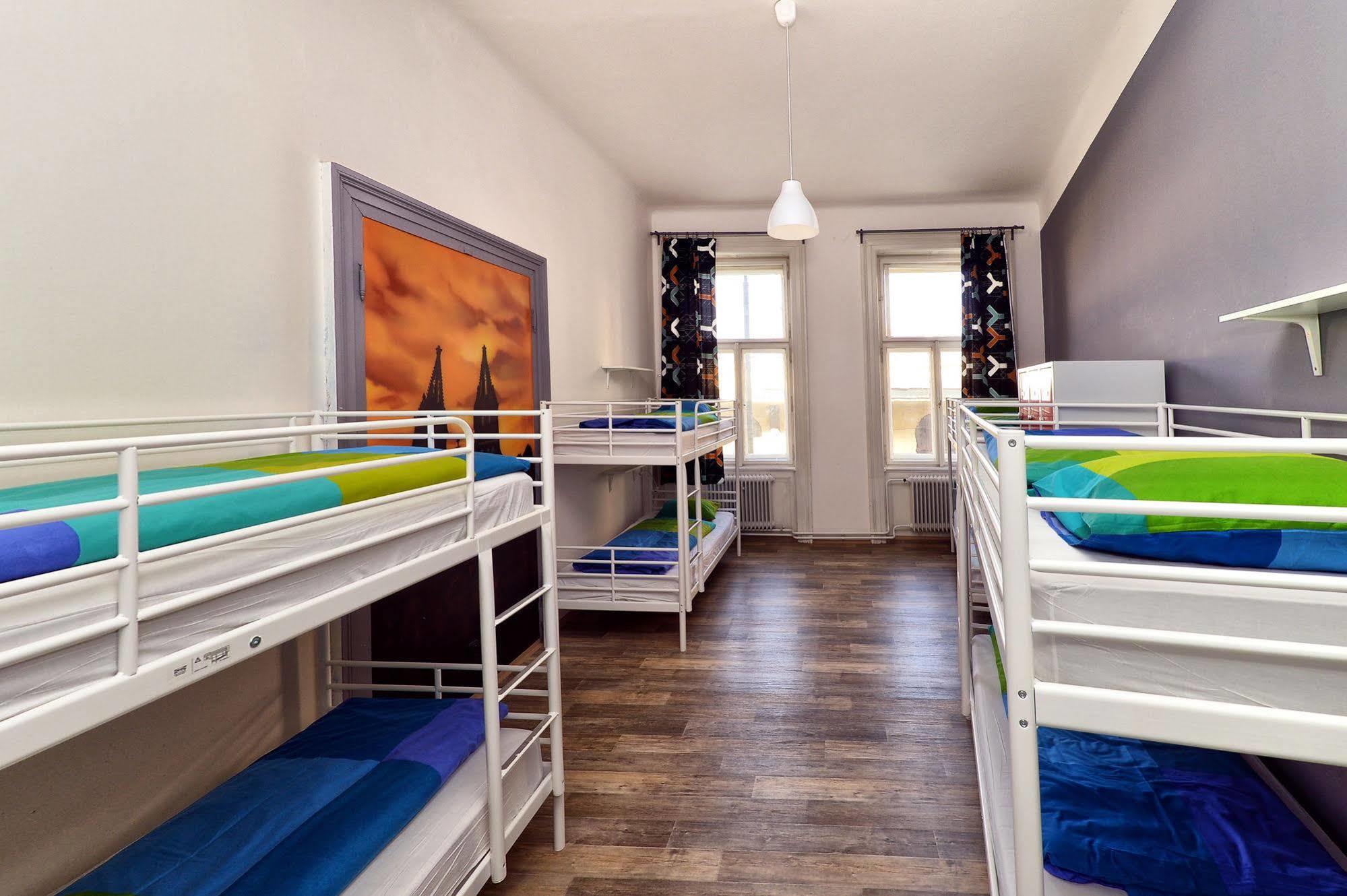 Onefam Hostel Prag
