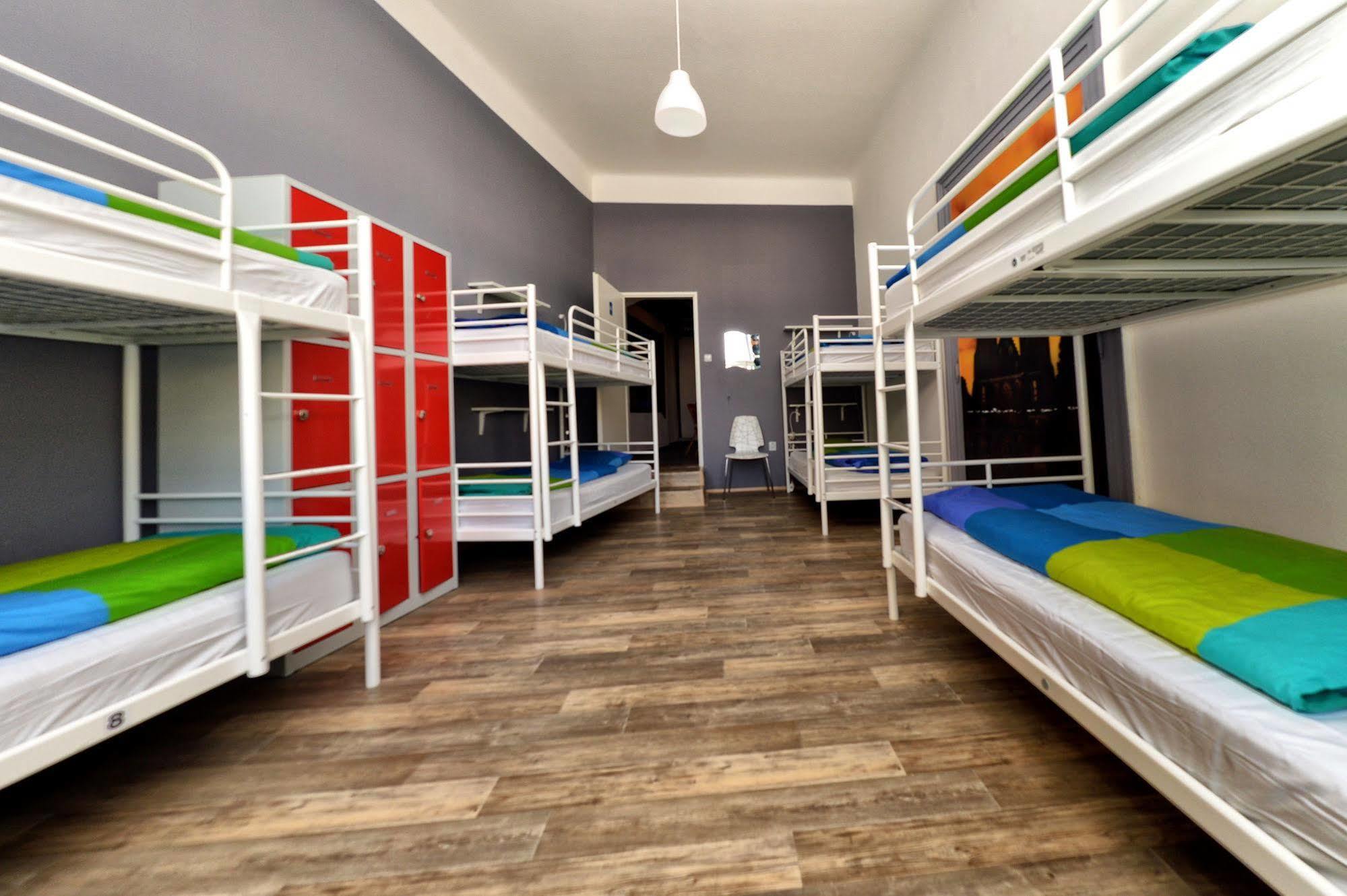 Onefam Hostel Prag