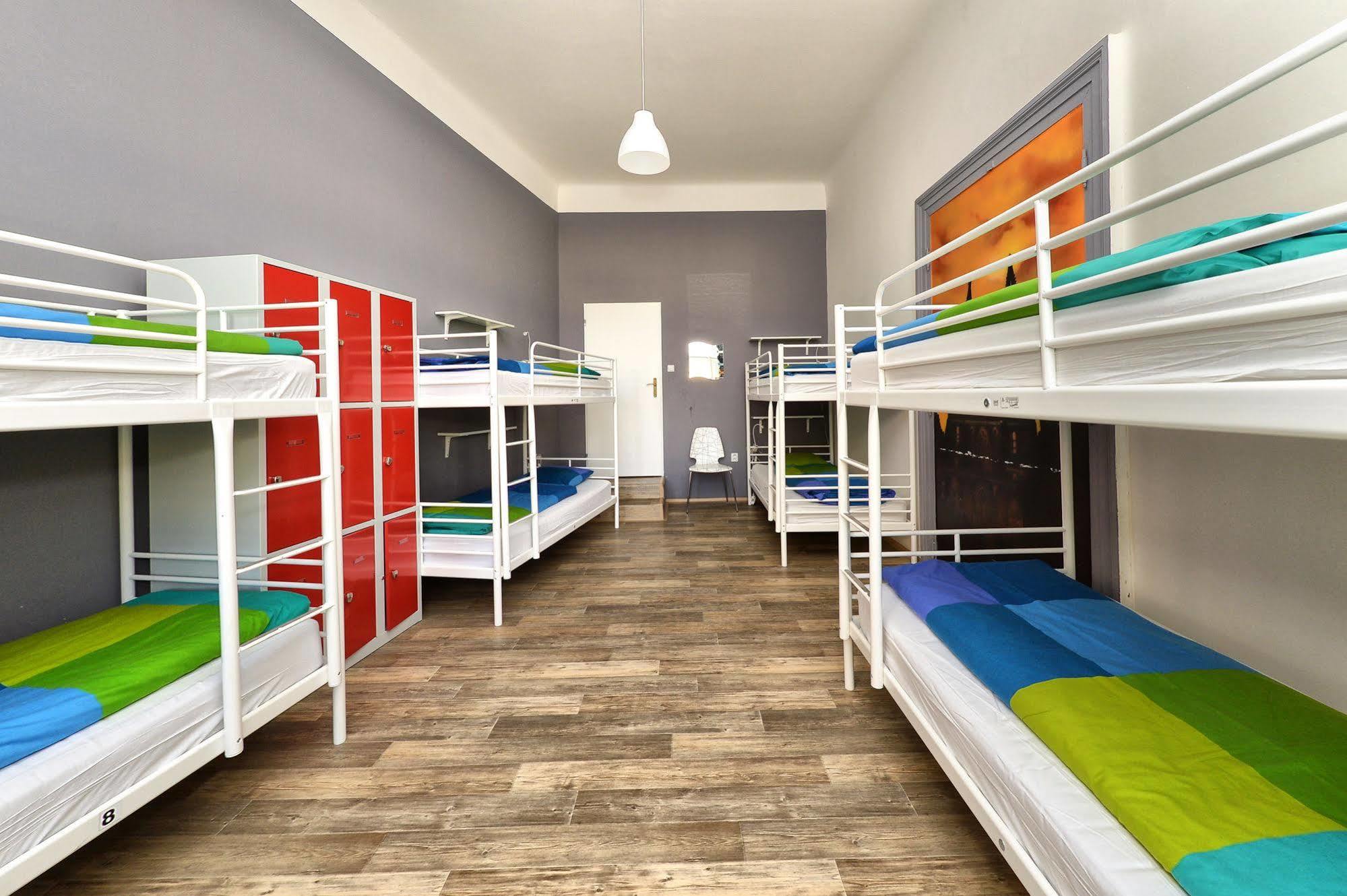 Hostel Onefam Prag