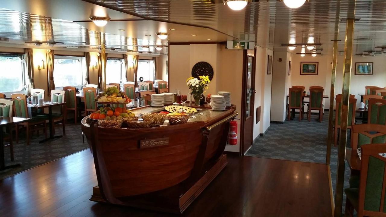 Botel Florentina Boat Prague