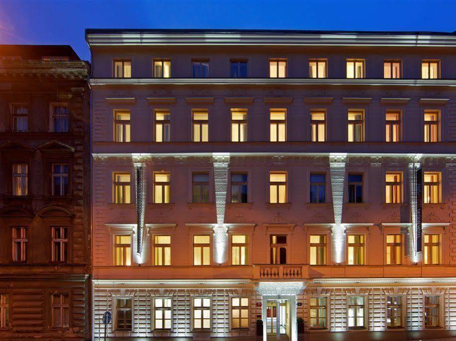 Red & Blue Design Hotel 4*