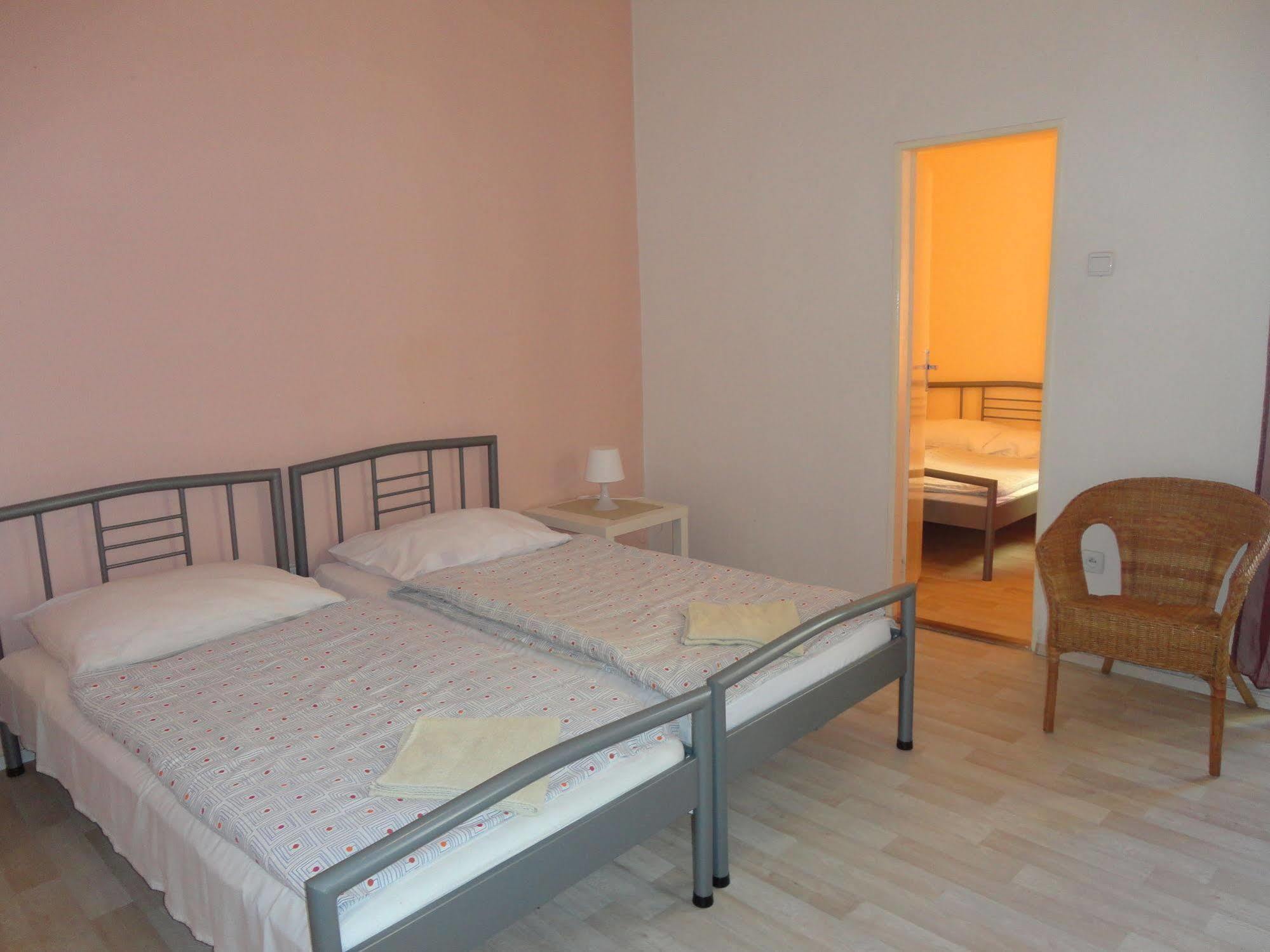 Tara Guest house