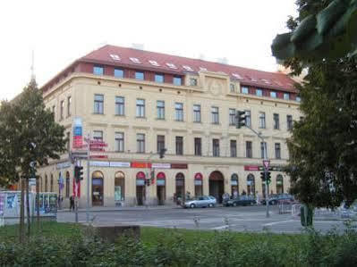 Austria 3* Prague