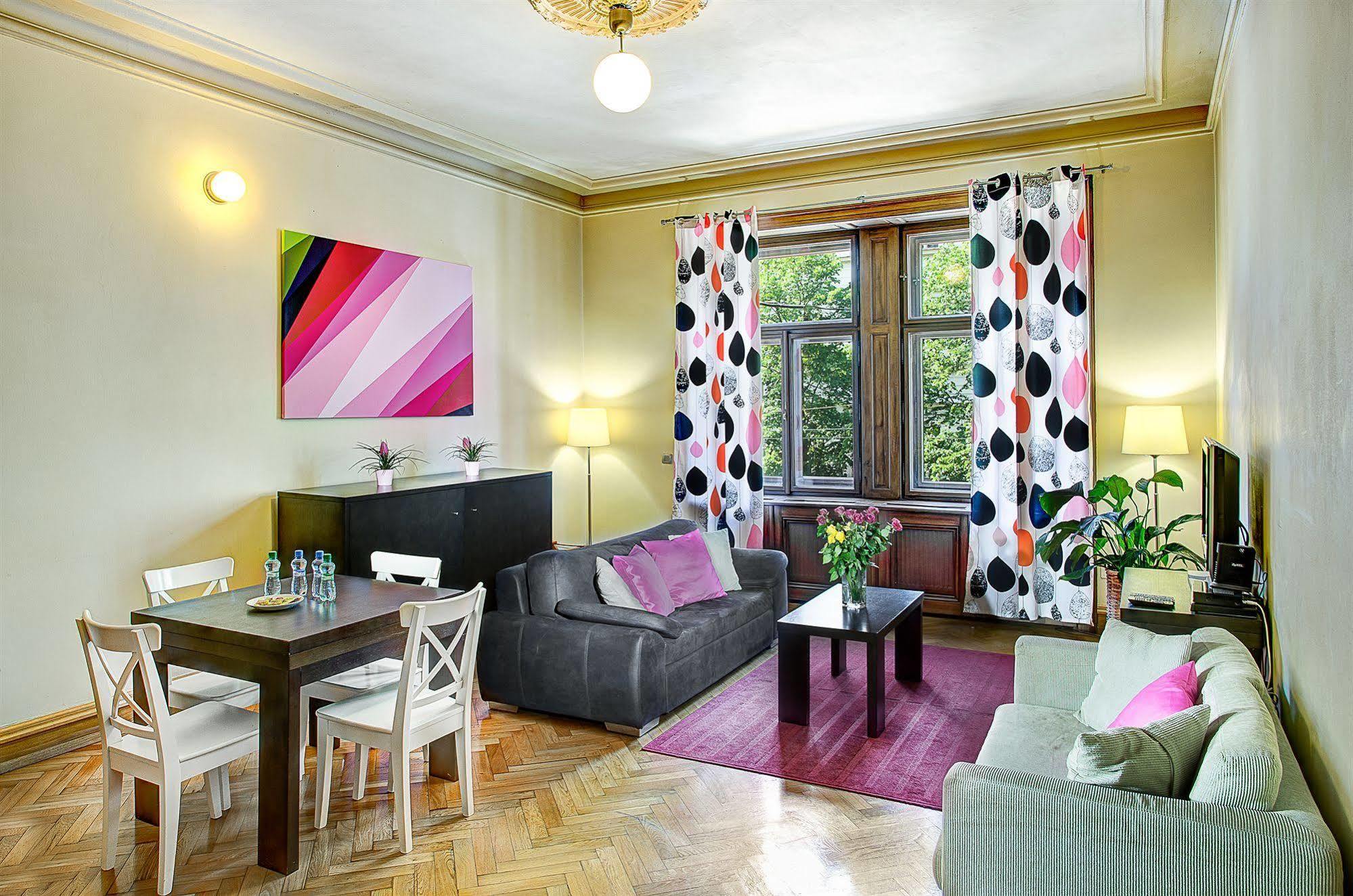 Art House By Adrez *