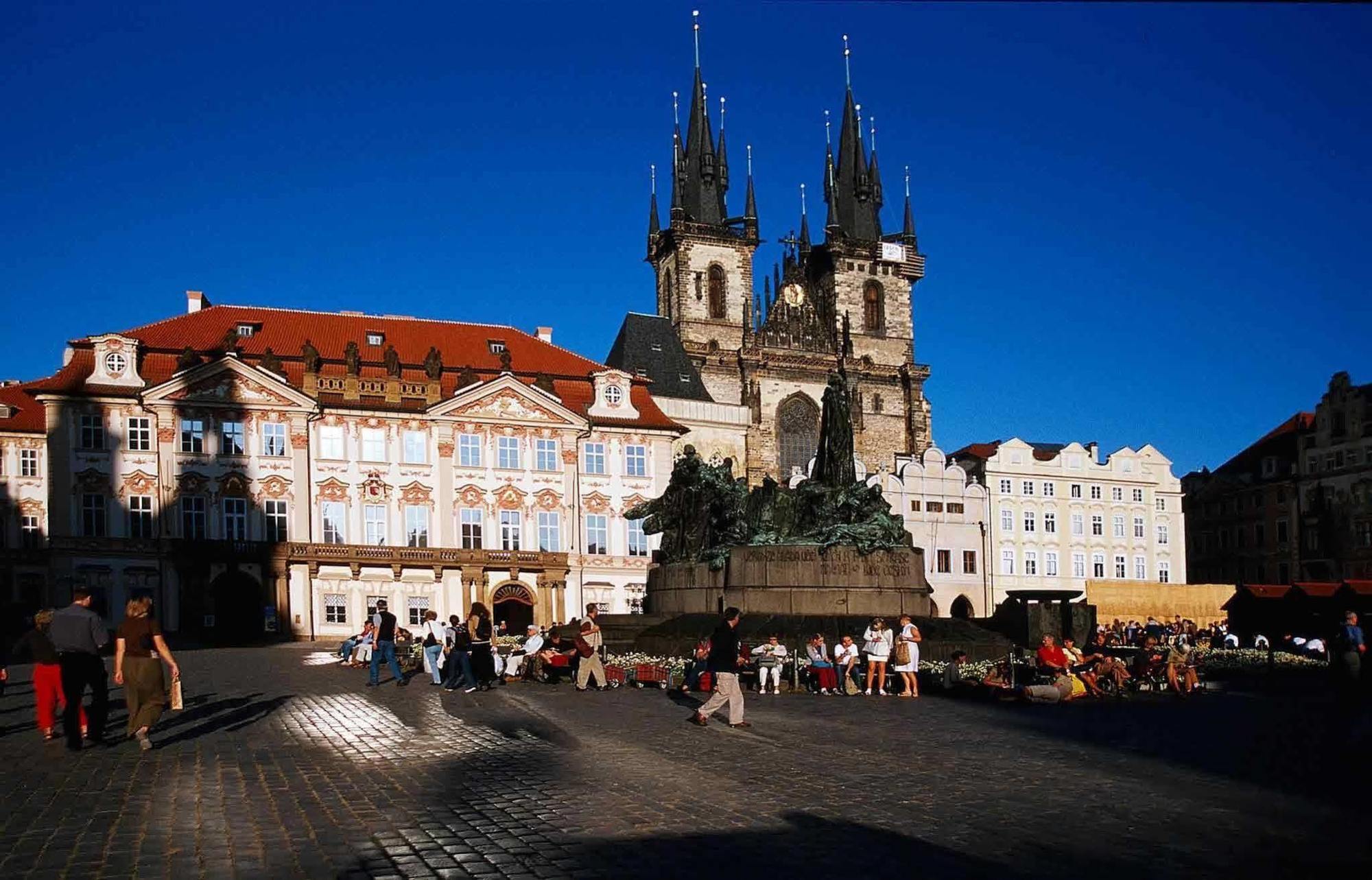 Ibis Mala Strana