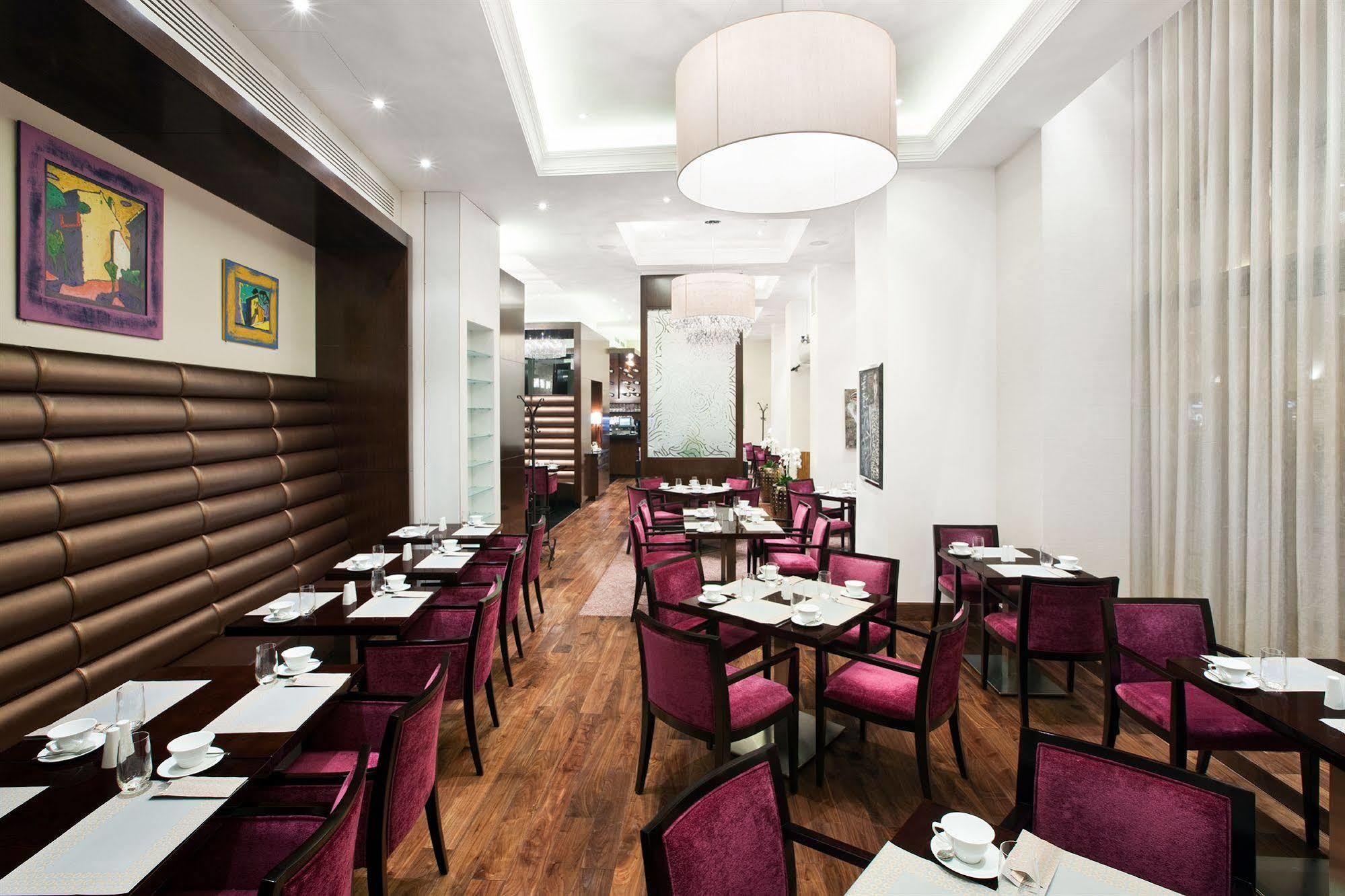 Kings Court Hotel