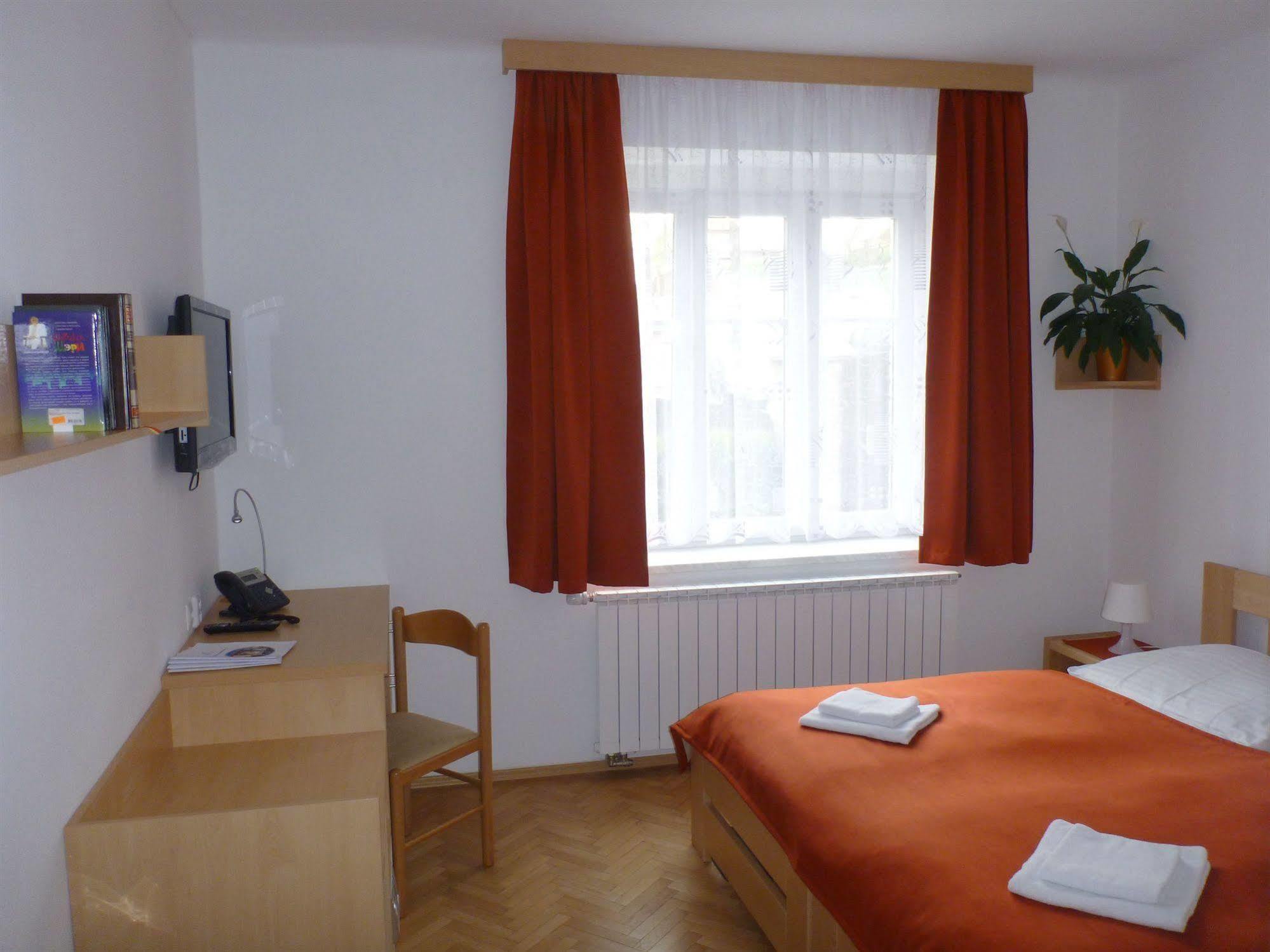 Garni Rambousek Otel 3*