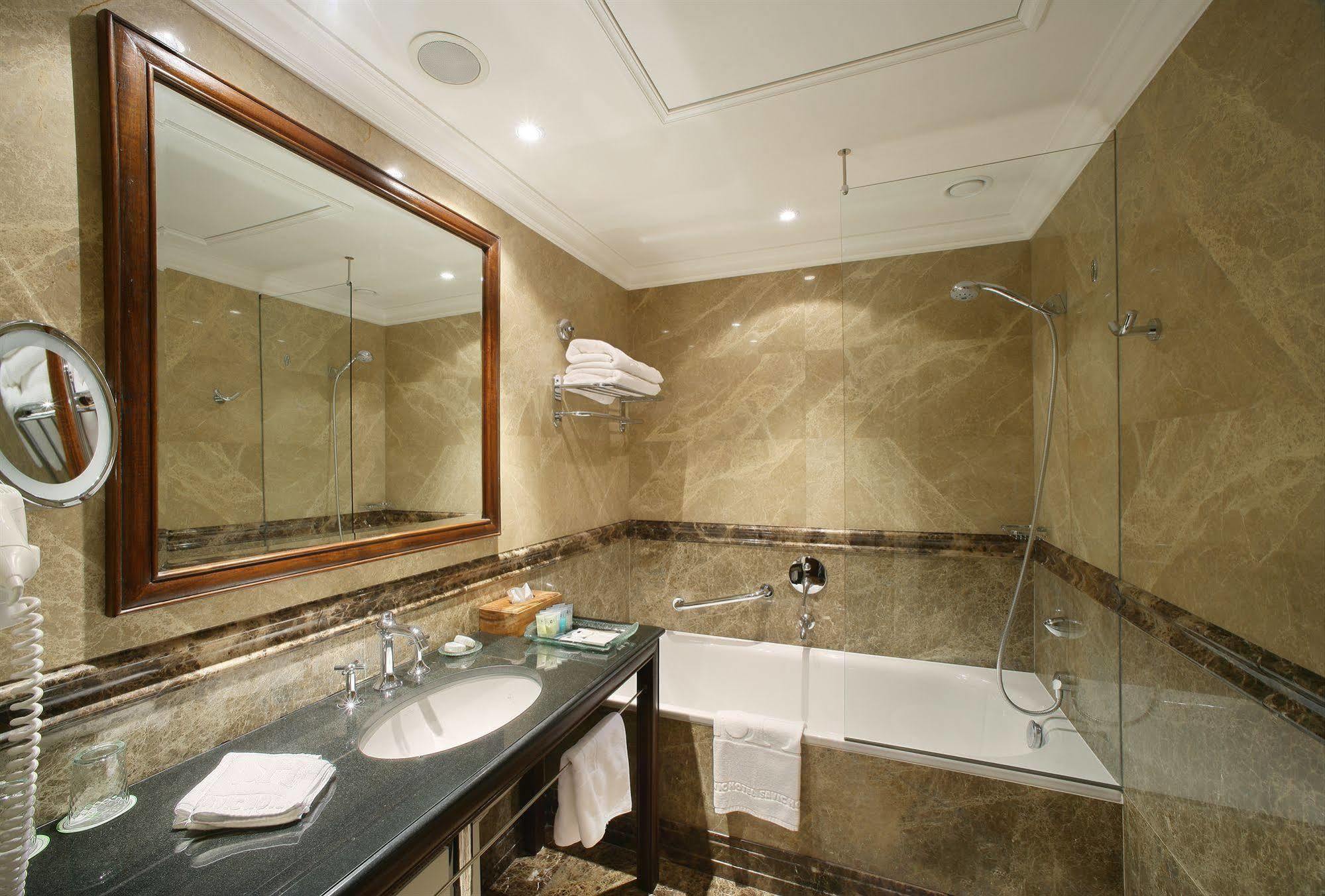 The Dominican Hotel 4*