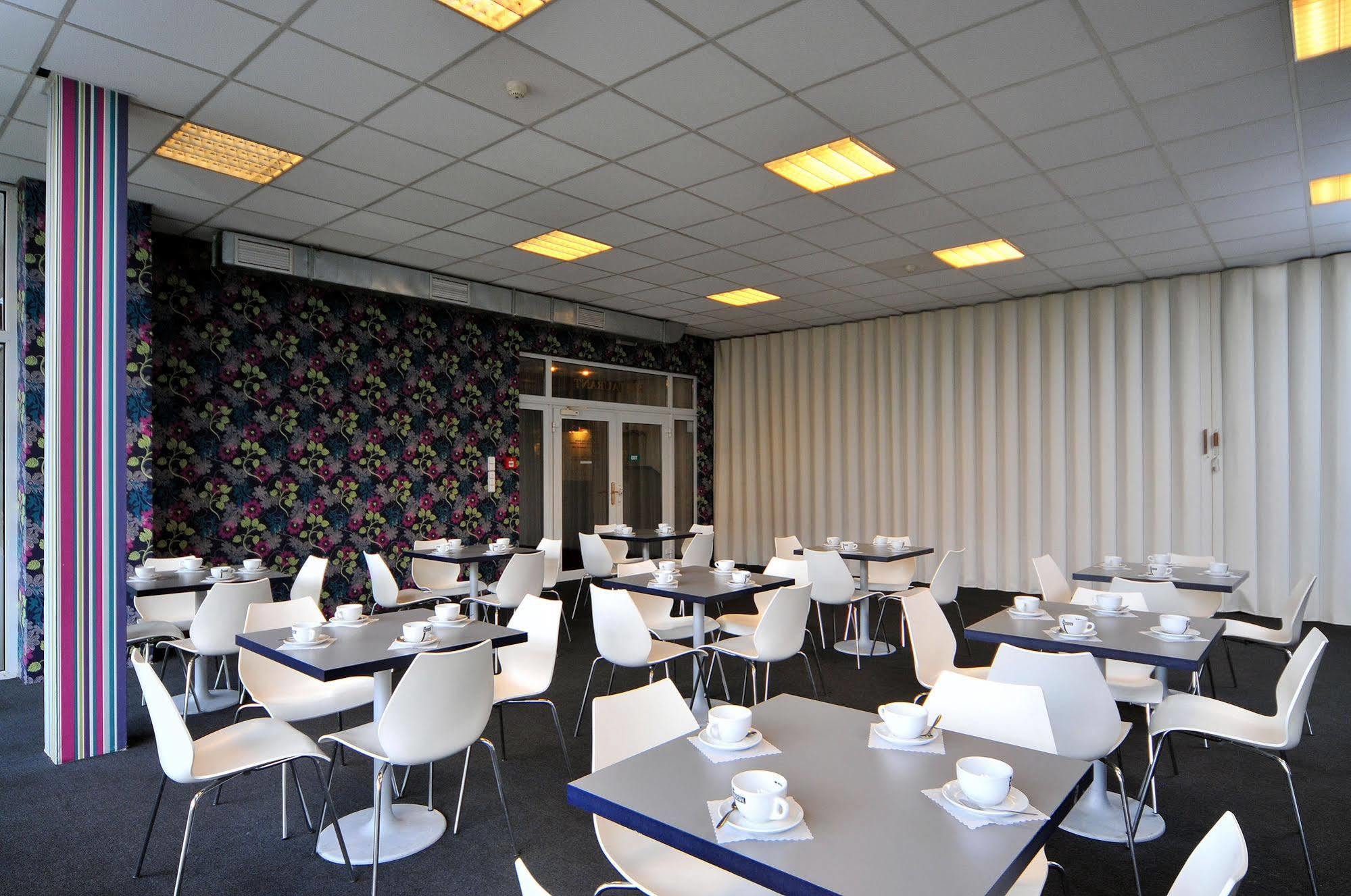 Otel Uno Prag