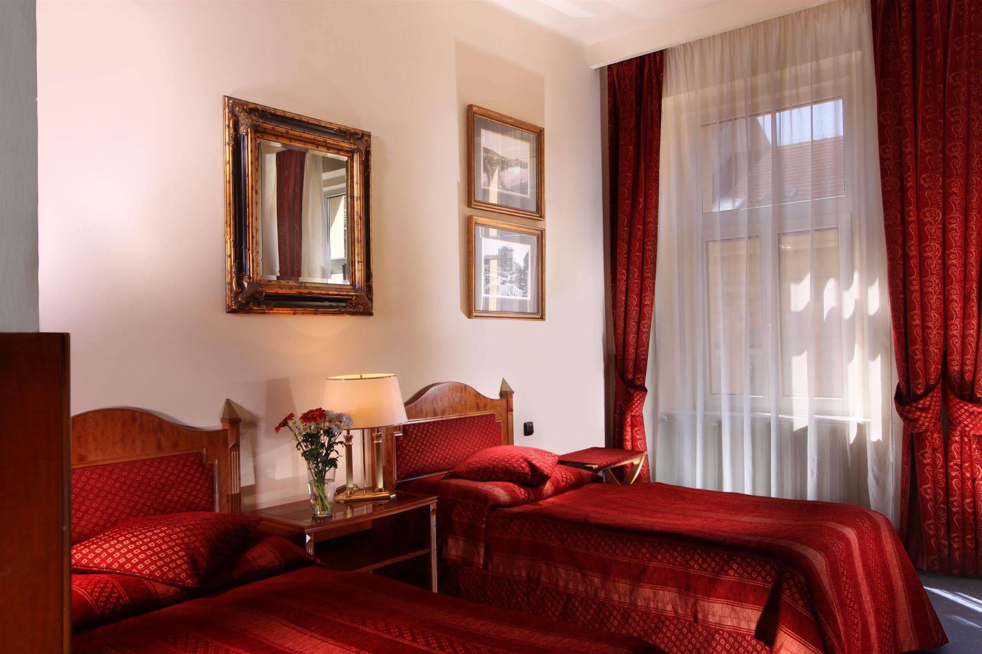 Hotel Ariston