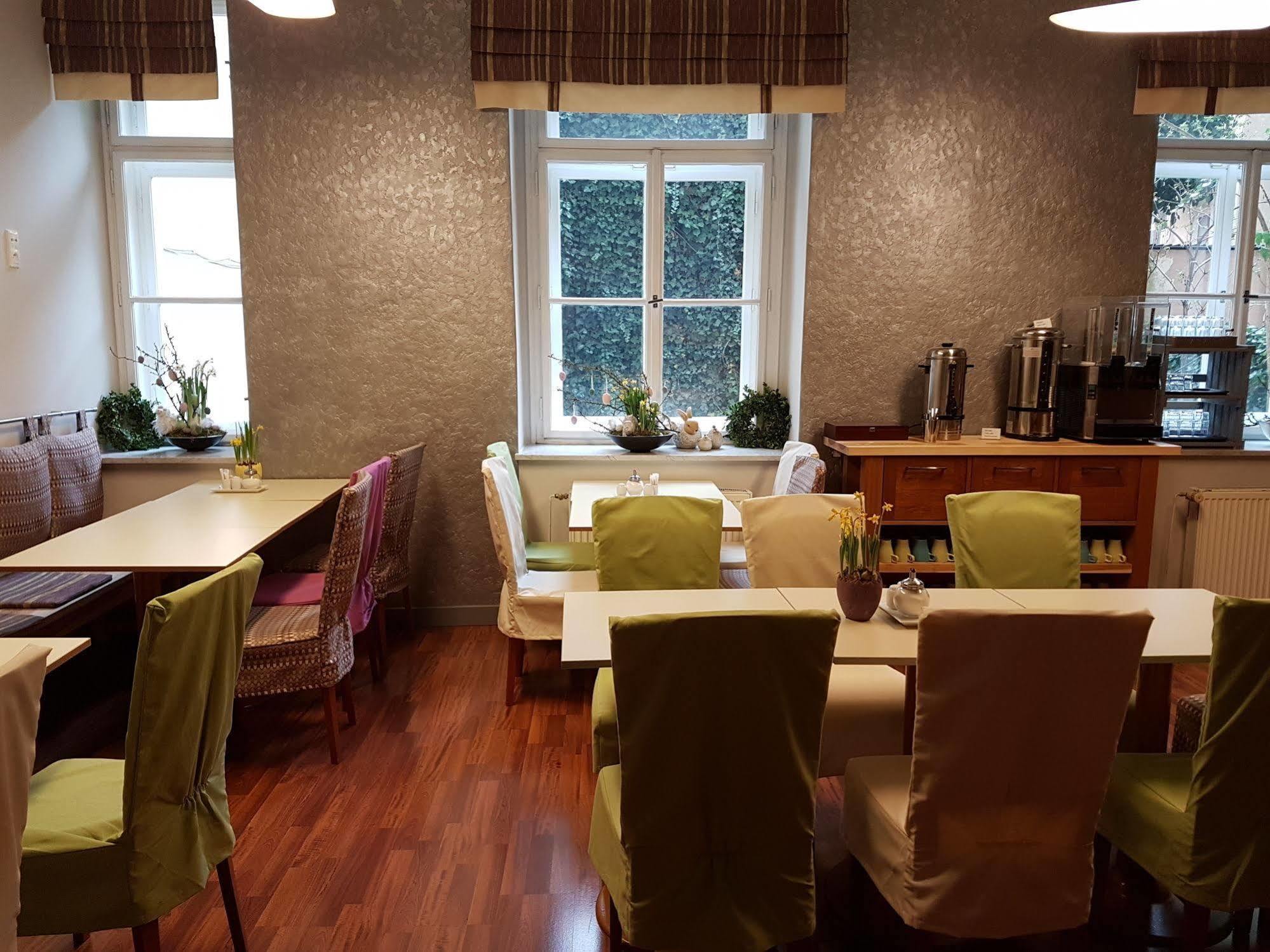 Centre Plaza Otel Prag