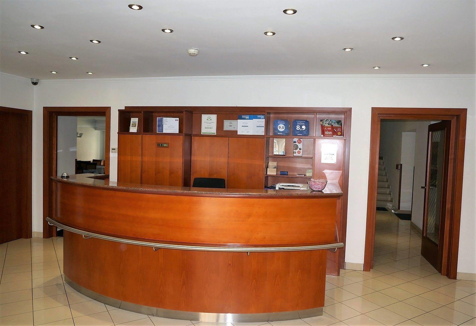 Hotel Coronet