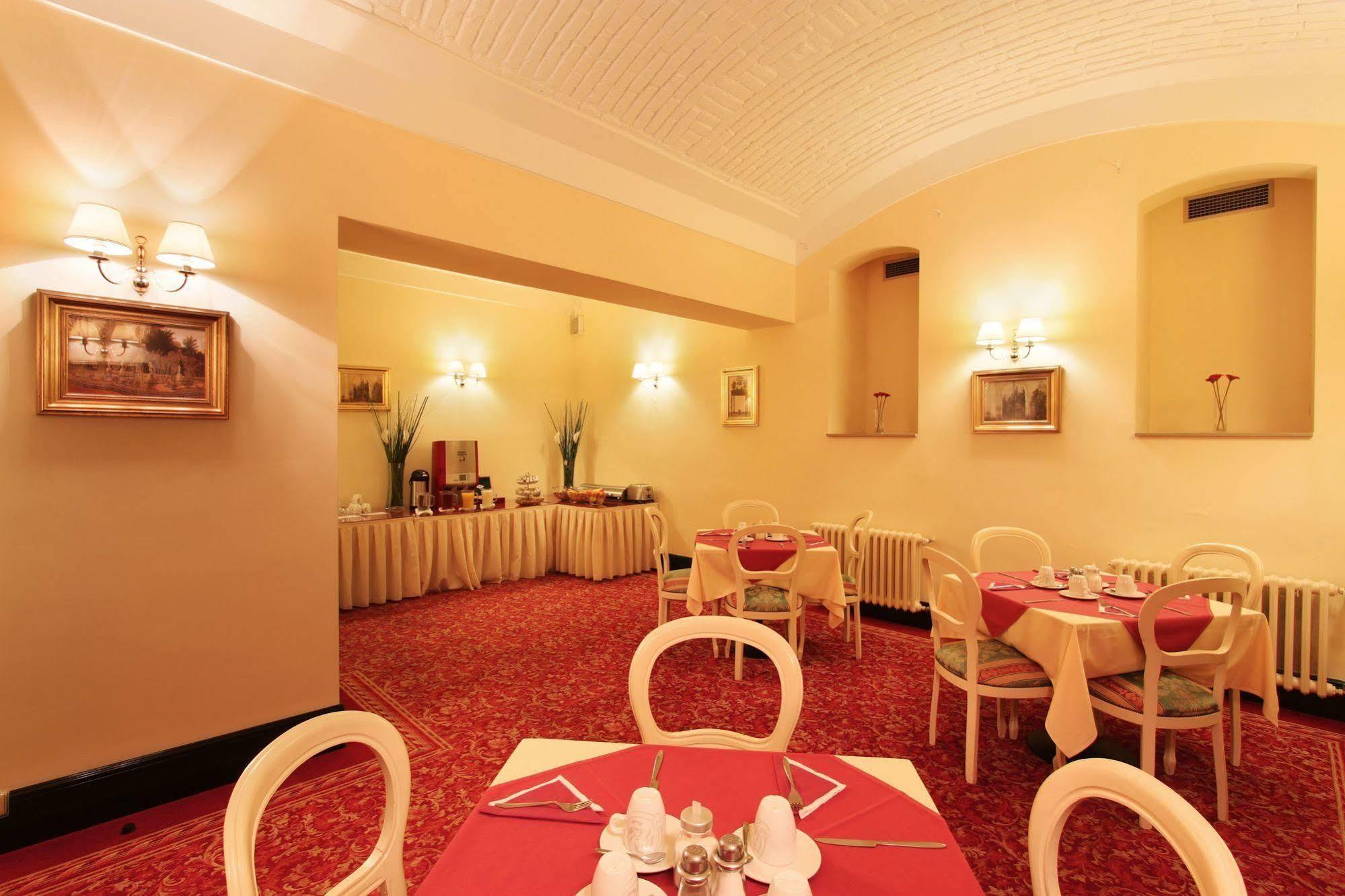 Hotel Angelis Prague