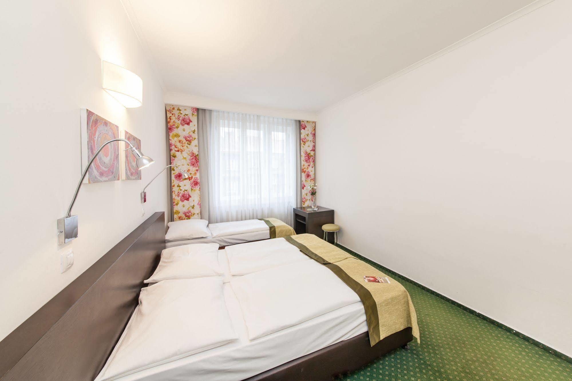 Vitkov Hotel 4*