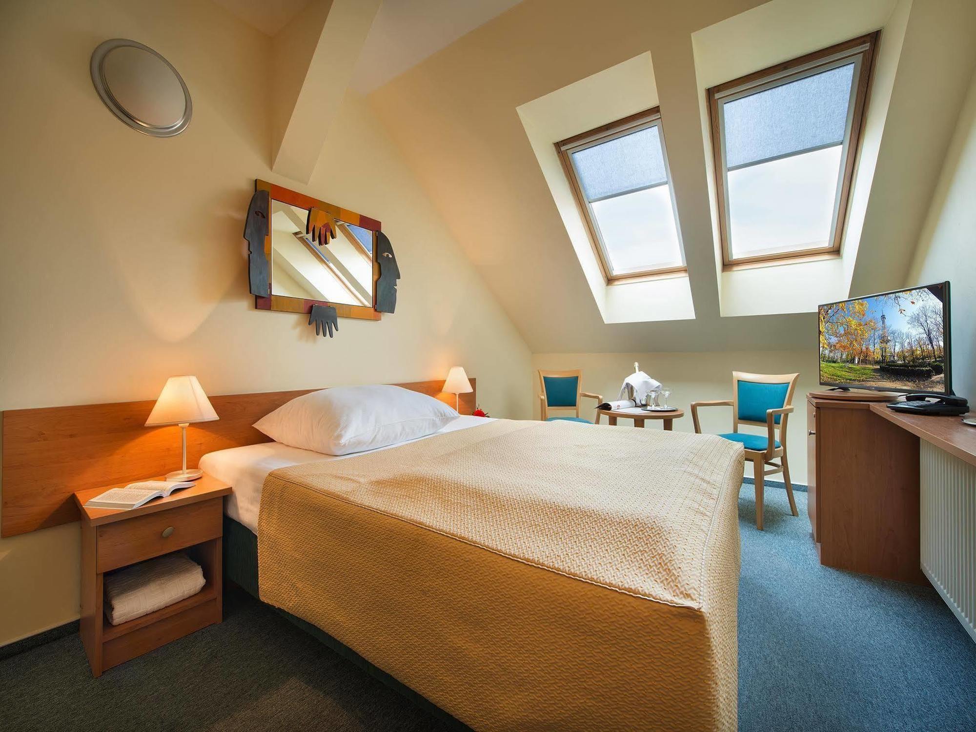 Ea Tosca Hotel Prague