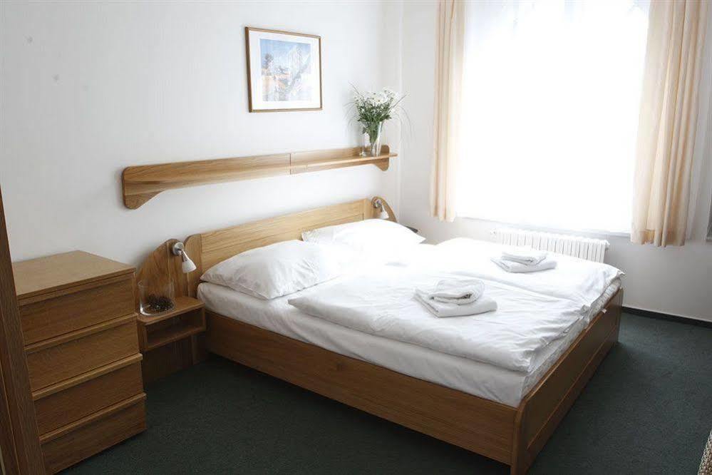 Hotel Oya