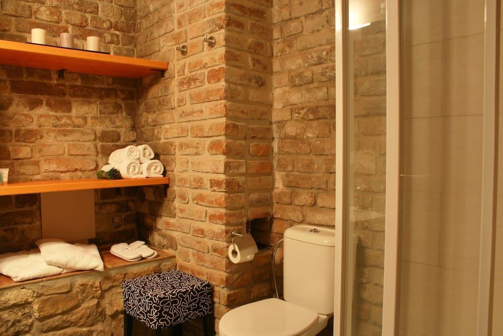 Bohemia Plaza Otel